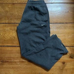 Vintage Y2K Baggy Nike Sweatpants